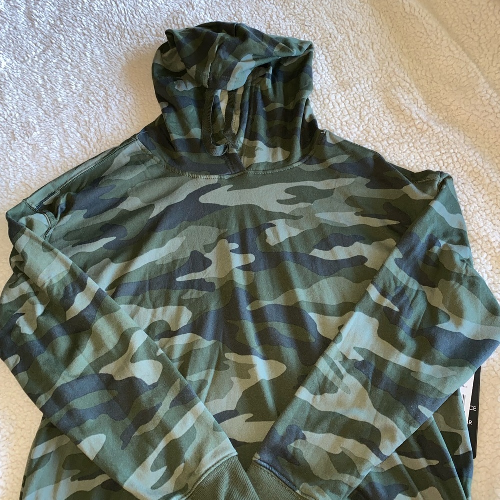 Camo hoodie, large, brand new